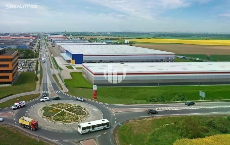 Pronájem kanceláře 152 m² Sezemická, Praha - Horní Počernice