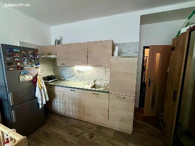 Prodej bytu 1+kk 28 m² Křížová, Praha - Smíchov