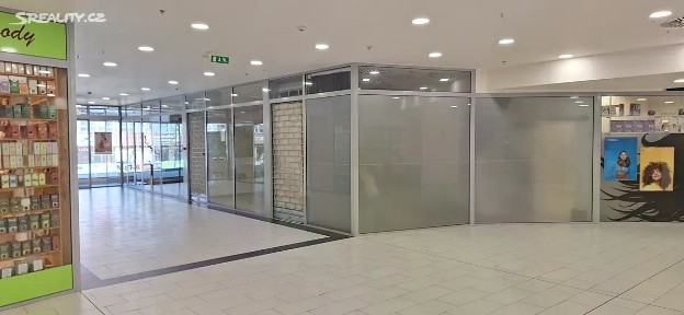 Praha, Praha 4, Modřany, Sofijské náměstí