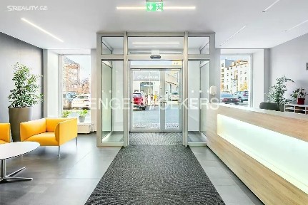 Pronájem kanceláře 197 m² Kolbenova, Praha - Vysočany
