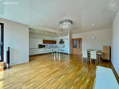 Prodej bytu 3+kk 105 m² Korunní, Praha - Vinohrady