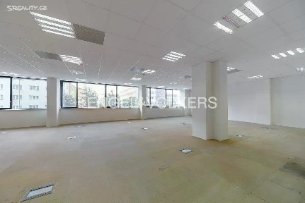 Pronájem kanceláře 450 m² Budějovická, Praha - Michle
