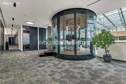 Pronájem kanceláře 2038 m² Mezi Vodami, Praha - Modřany