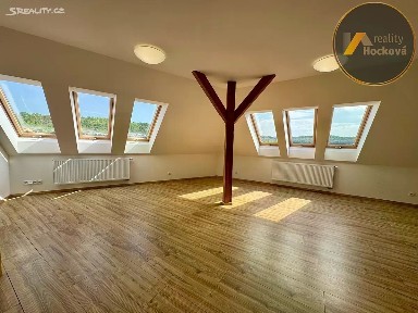 Praha, Praha 8, Libeň, Zenklova, 90