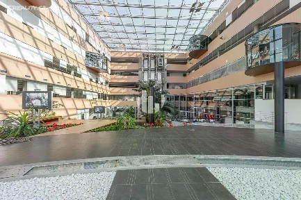 Pronájem kanceláře 1085 m² Mezi Vodami, Praha - Modřany