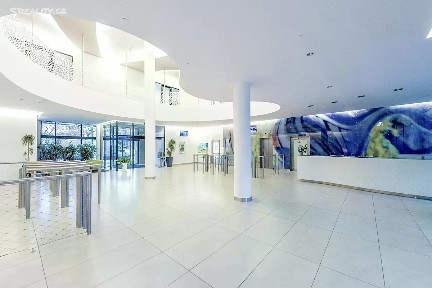 Pronájem kanceláře 700 m² Českomoravská, Praha - Libeň