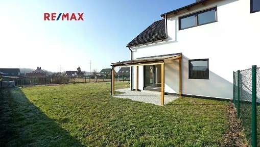 Prodej rodinného domu 108 m², pozemek 527 m² Tuhaň