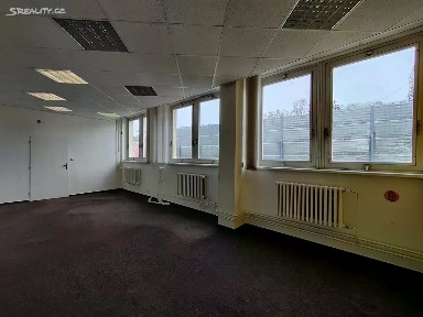 Pronájem kanceláře 115 m² Kolbenova, Praha - Vysočany