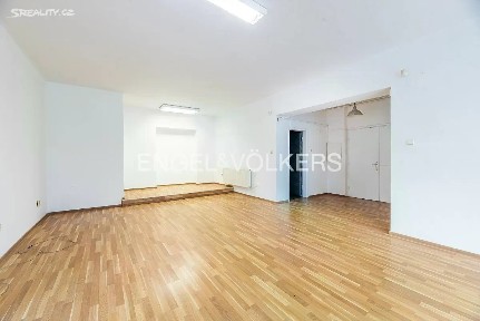 Praha, Praha 9, Vysočany, Podkovářská, 6