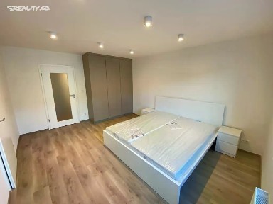 Prodej bytu atypický 101 m² Na střelnici, Praha - Karlín