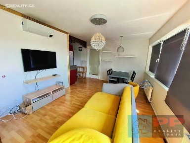 Praha, Praha 10, Hostivař, Přeštická