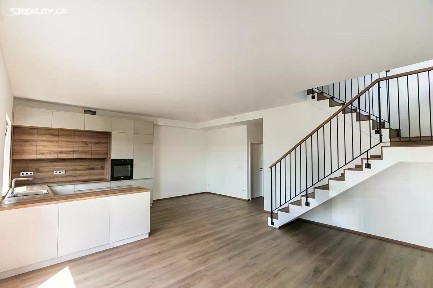 Prodej rodinného domu 146 m², pozemek 576 m² U Karlovarky, Stochov