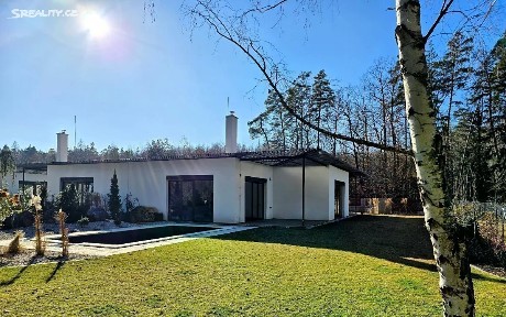 Prodej rodinného domu 180 m², pozemek 1027 m² Unhošť