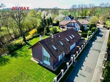 Prodej rodinného domu 200 m², pozemek 1241 m² Pětihosty