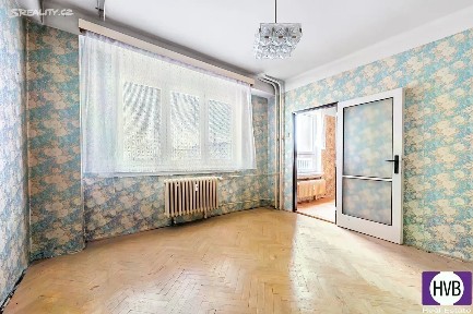 Praha, Praha 10, Vršovice, Kubánské náměstí, 27