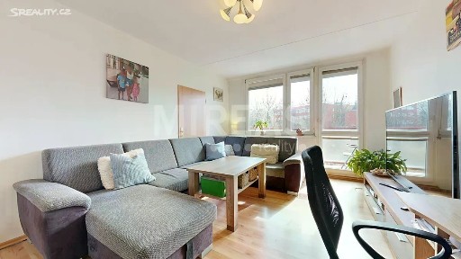 Praha, Praha 9, Černý Most, Jíchova