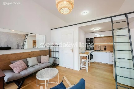 Praha, Praha 1, Nové Město, Opletalova, 30