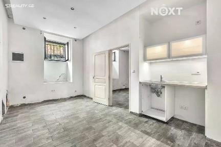 Praha, Praha 10, Vršovice, Žitomírská, 34