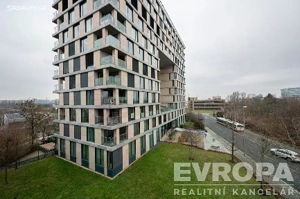 Prodej bytu 1+kk 40 m² K Sídlišti, Praha - Nusle