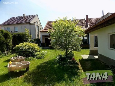 Prodej rodinného domu 145 m², pozemek 451 m² Husova, Libice nad Cidlinou