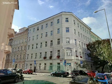 Prodej bytu 2+1 71 m² Varšavská, Praha - Vinohrady