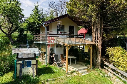Prodej chaty 24 m², pozemek 464 m²