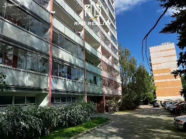 Pardubice, Polabiny, Bělehradská