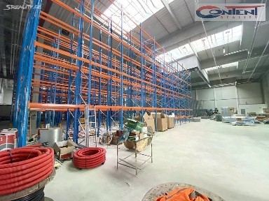 Pronájem skladového prostoru 10500 m² Blatnice