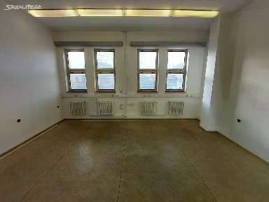 Pronájem kanceláře 25 m² Jiráskova, Rokycany - Střed