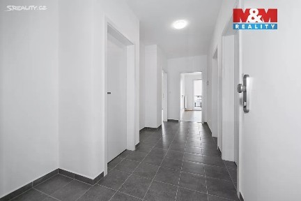 Pronájem bytu 2+kk 66 m² Safírová, Plzeň - Újezd