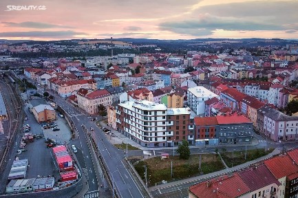 Pronájem bytu 2+kk 73 m² Železniční, Plzeň - Východní Předměstí