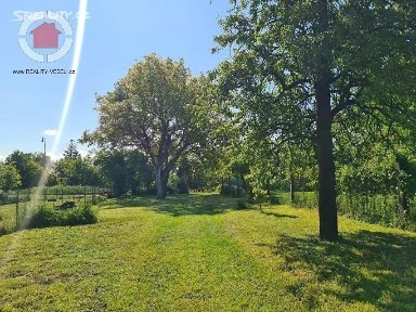 Prodej rodinného domu 200 m², pozemek 1300 m² Veselí nad Moravou - Zarazice