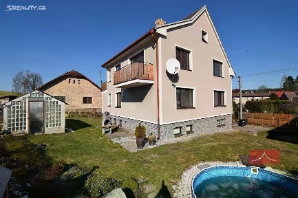 Prodej rodinného domu 309 m², pozemek 515 m² Oudoleň