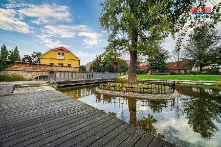 Prodej obchodního prostoru 660 m² sady 5. května, Plzeň - Východní Předměstí