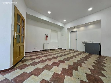 Prodej obchodního prostoru 156 m² Sladkovského, Plzeň - Východní Předměstí