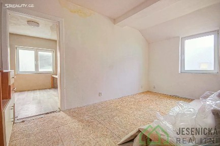 Prodej bytu 3+1 60 m² Velká Kraš