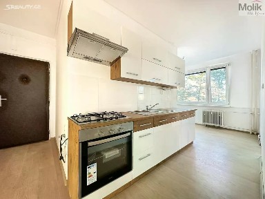 Chomutov, Bezručova