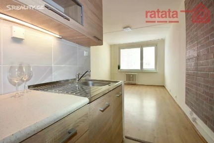 Pronájem bytu 2+kk 40 m² Františka Malíka, Most