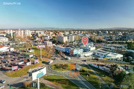 Prodej obchodního prostoru 450 m² Velkomoravská, Hodonín