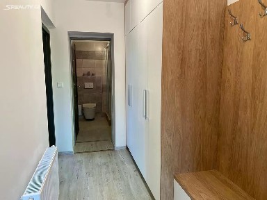 Pronájem bytu 1+kk 36 m² Žukovova, Ústí nad Labem - Střekov