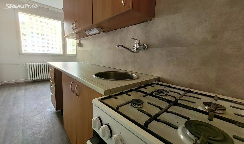 Pronájem bytu 2+1 64 m² Dřínovská, Chomutov
