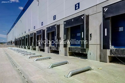 Pronájem skladového prostoru 11310 m²
