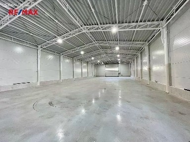 Pronájem výrobní haly, prostoru 1500 m²
