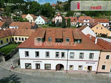 Prodej činžovního domu 930 m²
