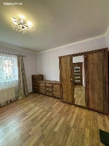 Prodej bytu 3+kk 80 m² Závodu míru, Karlovy Vary - Stará Role