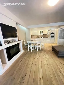 Prodej bytu 3+kk 109 m² Zámecký vrch, Karlovy Vary