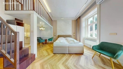 Karlovy Vary, Vřídelní