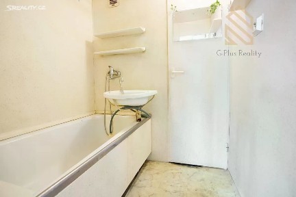 Karlovy Vary, Stará Role, Dvořákova, 6