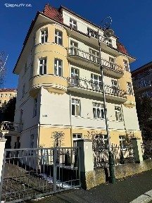 Karlovy Vary, Škroupova
