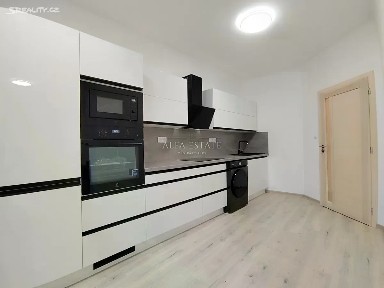Prodej bytu 3+kk 91 m² nábřeží Jana Palacha, Karlovy Vary